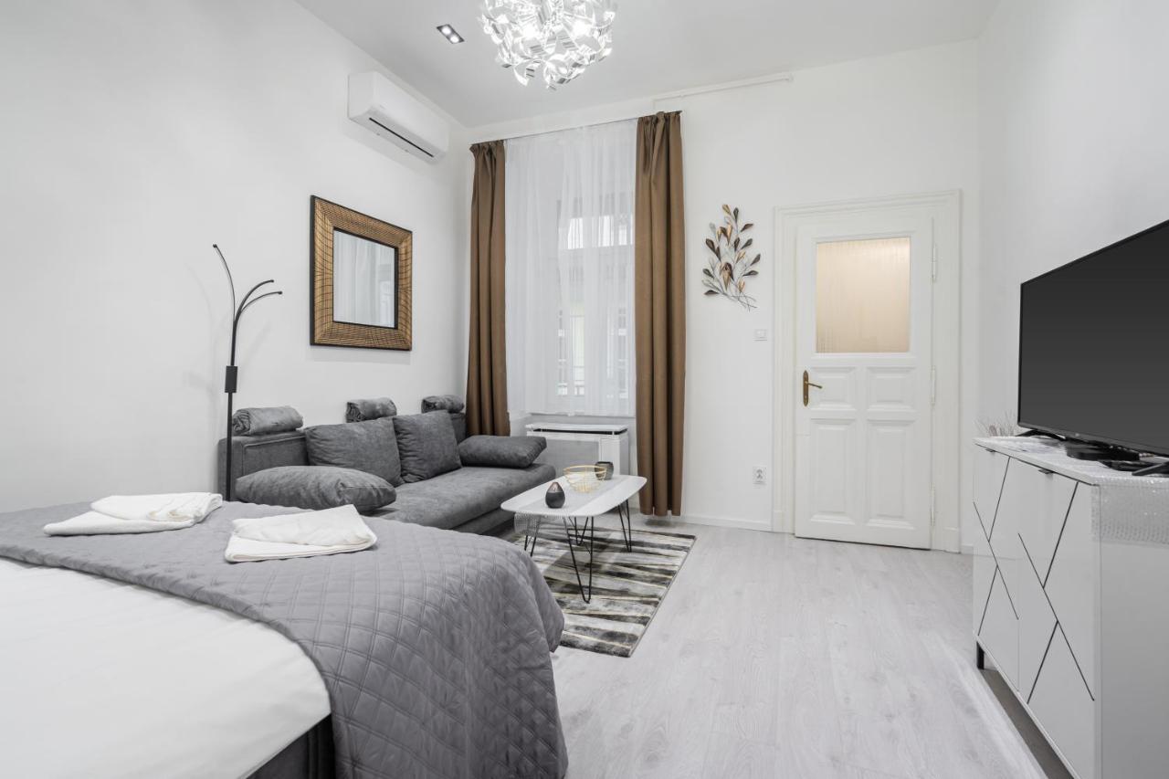 בודפשט Stellar Dwell Apartment מראה חיצוני תמונה
