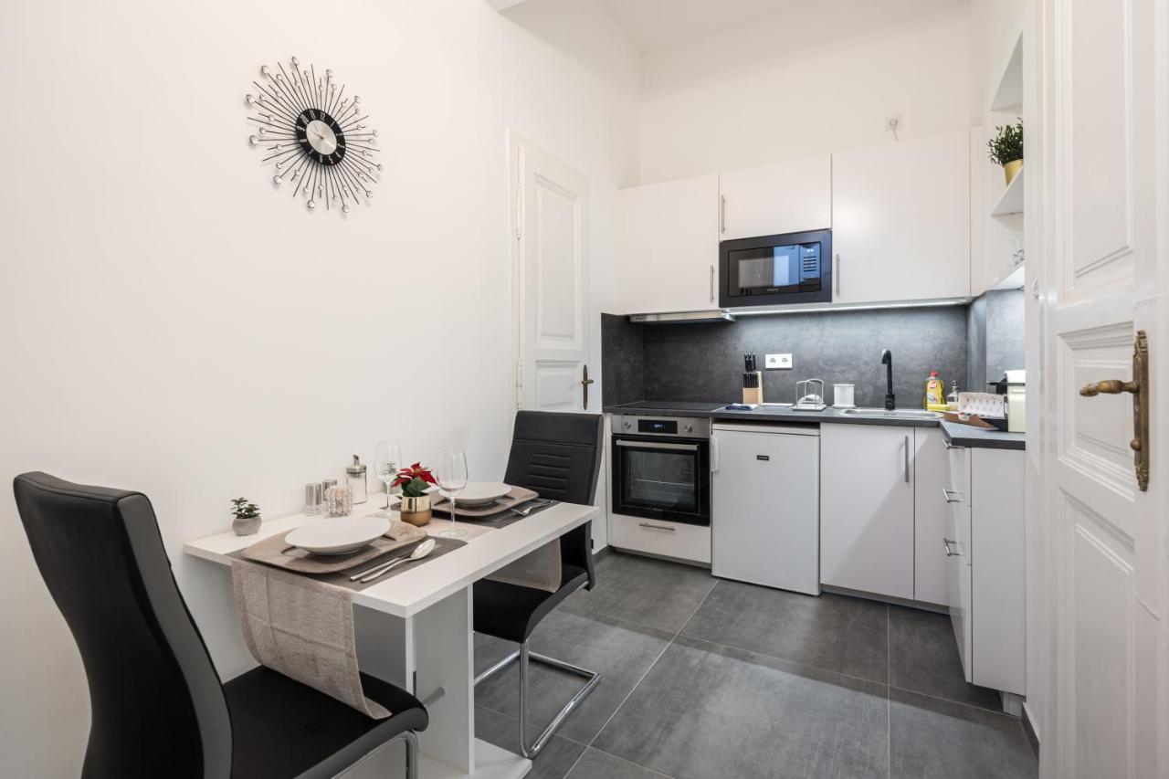בודפשט Stellar Dwell Apartment מראה חיצוני תמונה