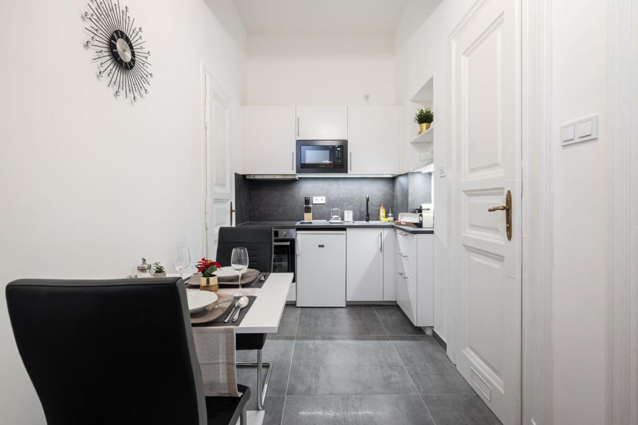 בודפשט Stellar Dwell Apartment מראה חיצוני תמונה